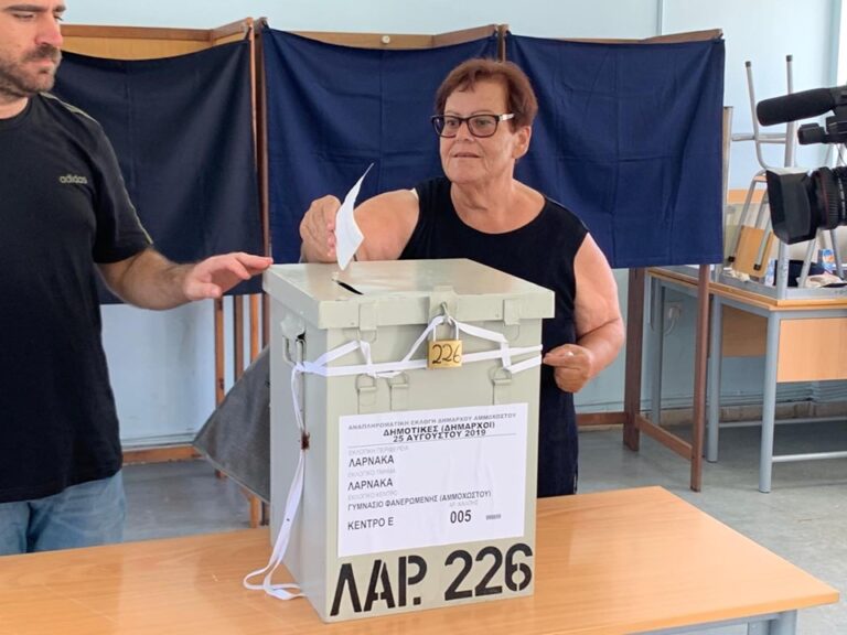 Μόλις το ένα τρίτο των Αμμοχωστιανών στις κάλπες για την ανάδειξη Δημάρχου