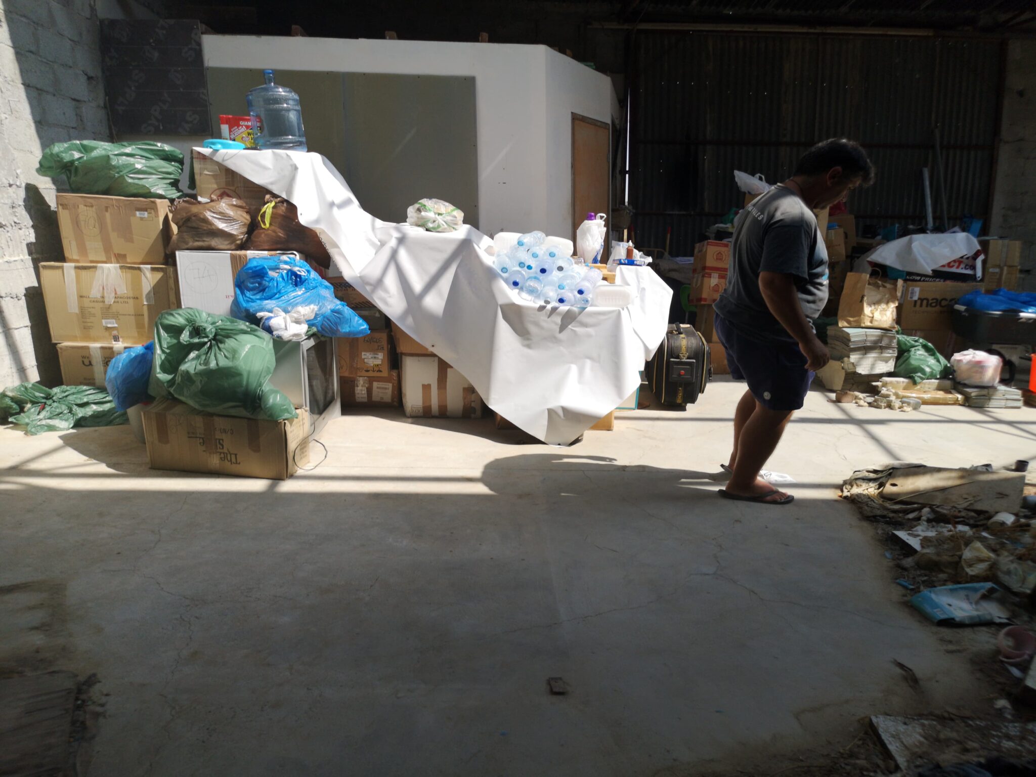 Τι λένε οι αρμόδιοι για τον 45χρονο άστεγο στο Γέρι (ΒΙΝΤΕΟ)