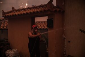 Σε στάση αναμονής οι κυπριακές αρχές για αποστολή βοήθειας στην Εύβοια