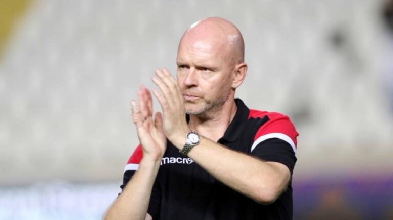 Οι τελευταίες «πινελιές» από τον Μπεργκ ενόψει πρεμιέρας (ΒΙΝΤΕΟ)