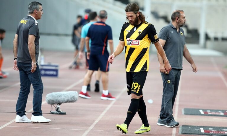 Στο… περίμενε για στόπερ η ΑΕΚ