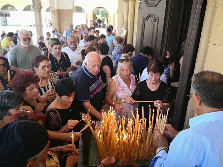 Ρίγη συγκίνησης στο σύμβολο ελπίδας και επιστροφής της Μόρφου (ΒΙΝΤΕΟ)