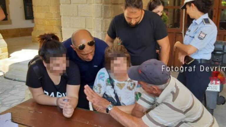 "Ελεύθερες" οι δυο Ε/κ που "συνελήφθησαν στα κατεχόμενα