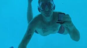 Ξεψύχησε ενώ της έκανε υποβρύχια πρόταση γάμου (ΒΙΝΤΕΟ)