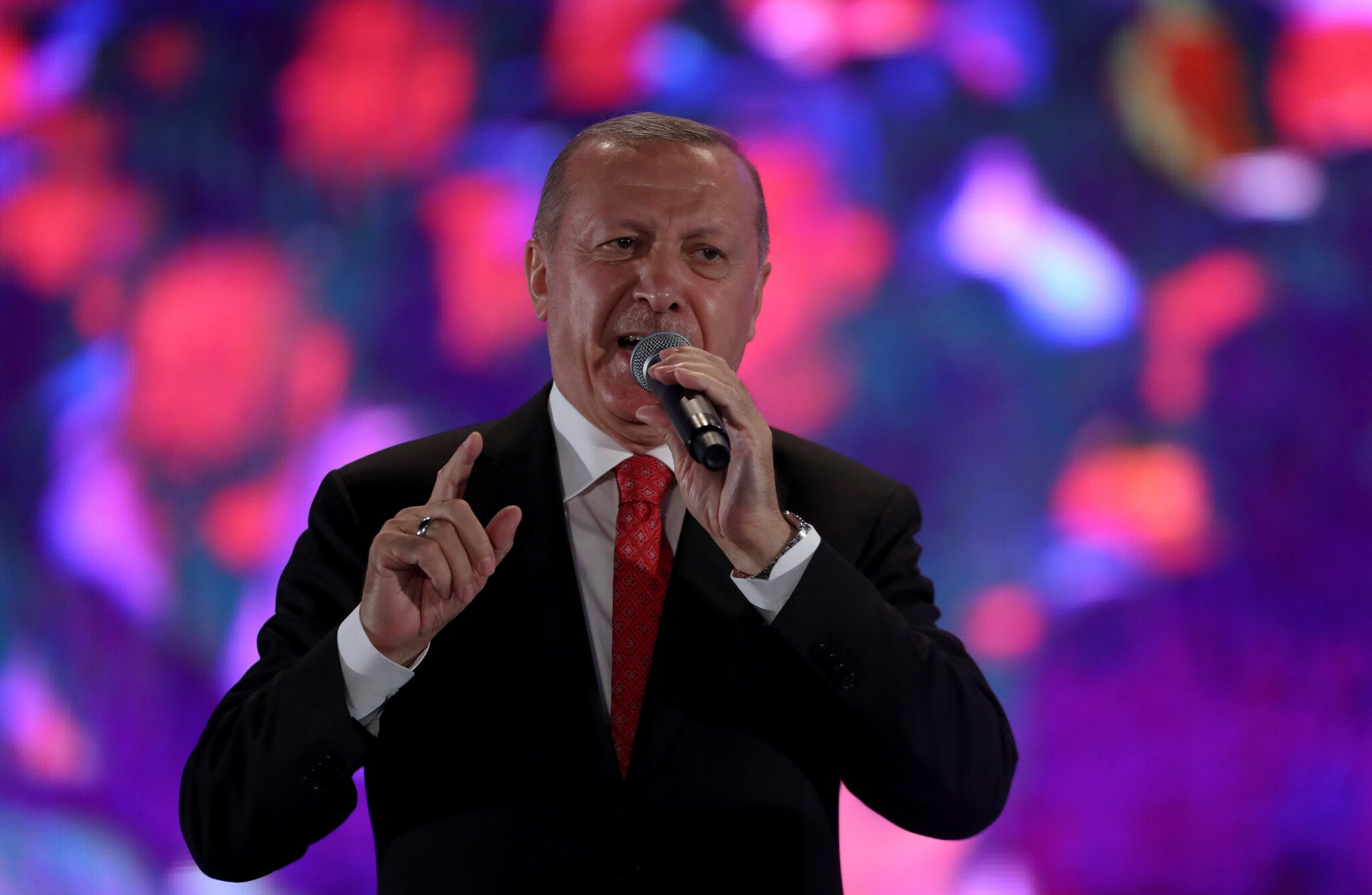 Ερντογάν: Αν η ΕΕ δεν μας στηρίξει με το μεταναστευτικό θα ανοίξουμε τα σύνορα