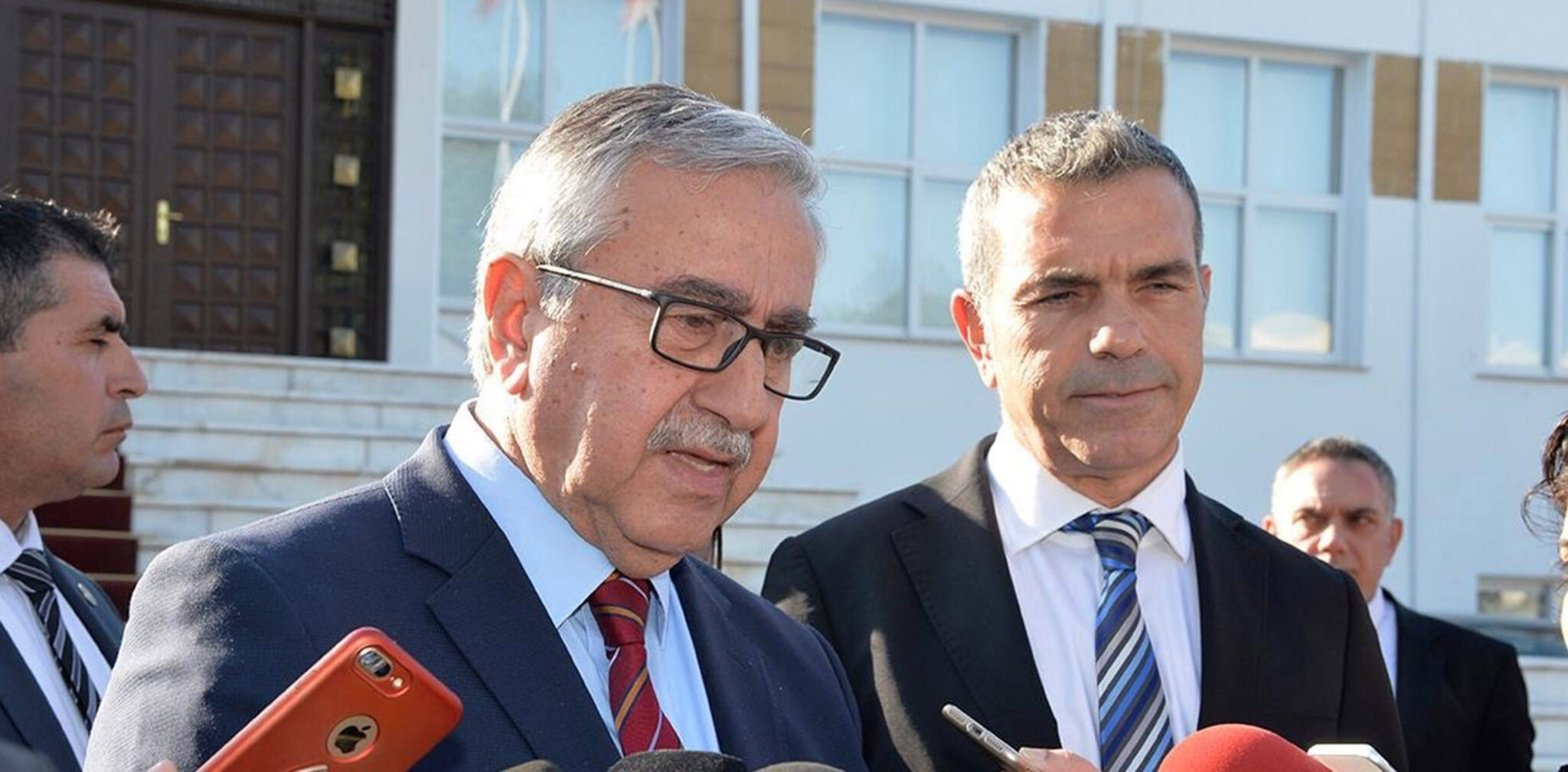 Μήνυμα αποφασιστικότητας και βούλησης για λύση από Ακιντζί