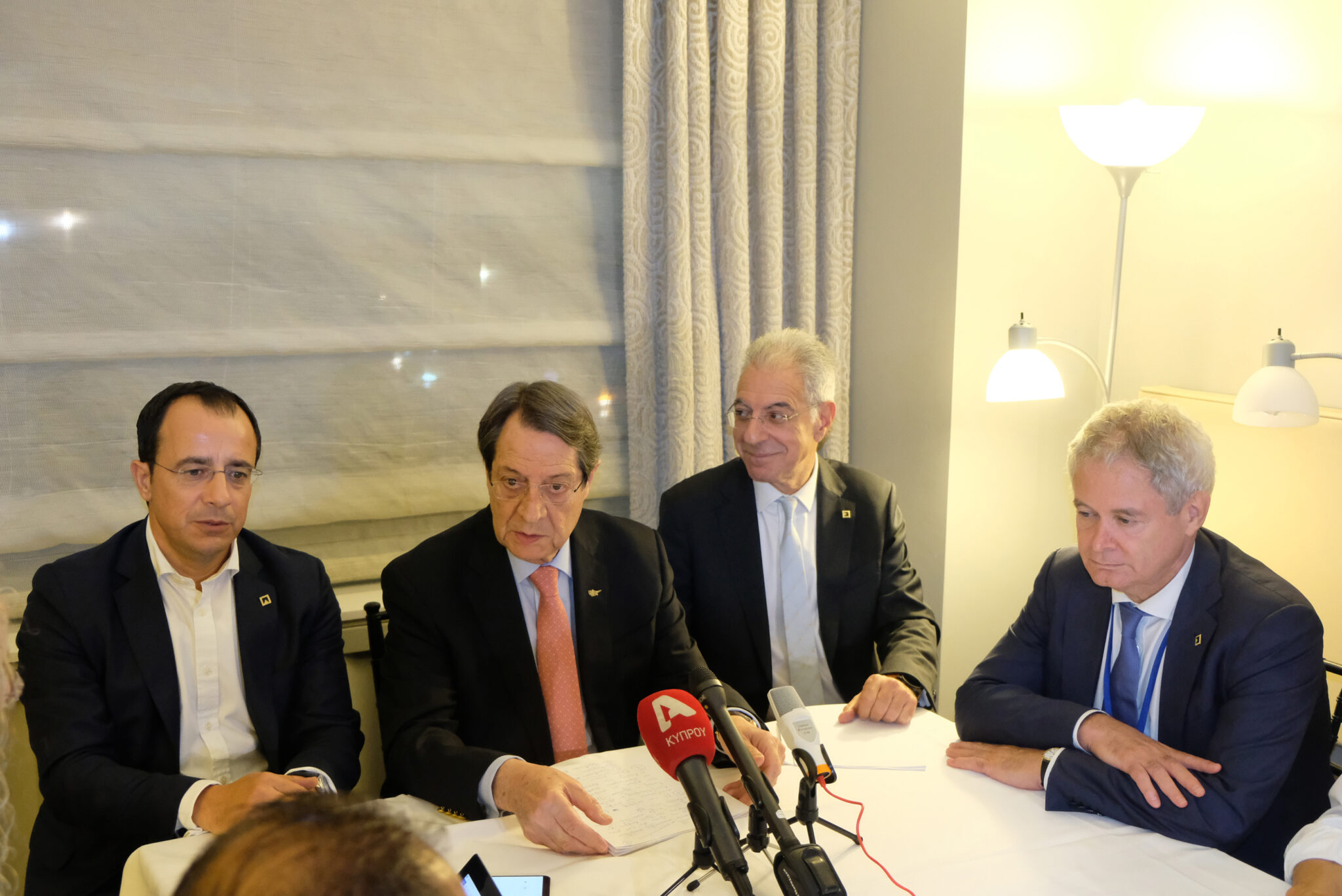 Τριμερής ή άτυπη πενταμερής τα επικρατέστερα σενάρια για το κυπριακό