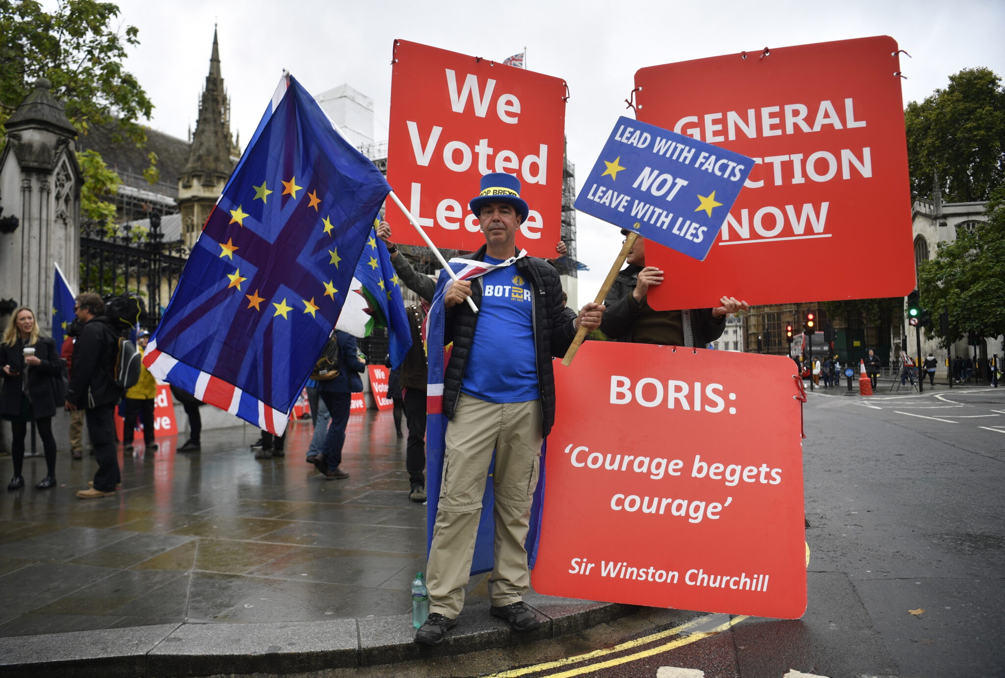 Βρετανία: Επανήλθε το Κοινοβούλιο και το χάος στο μέτωπο του Brexit (ΒΙΝΤΕΟ)