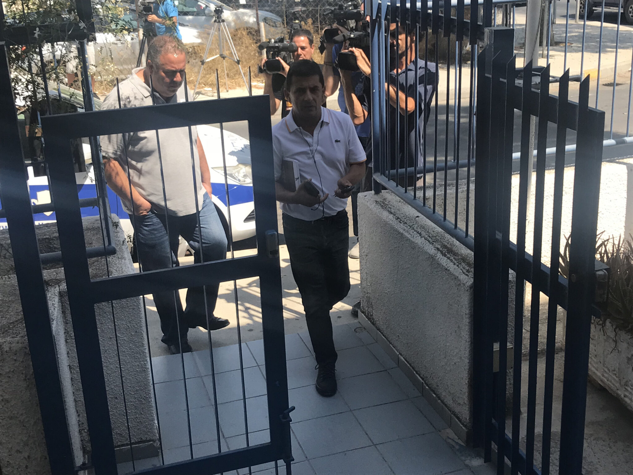 "Κατάγγειλε και εσύ έναν εκπαιδευτικό, μπορείς"