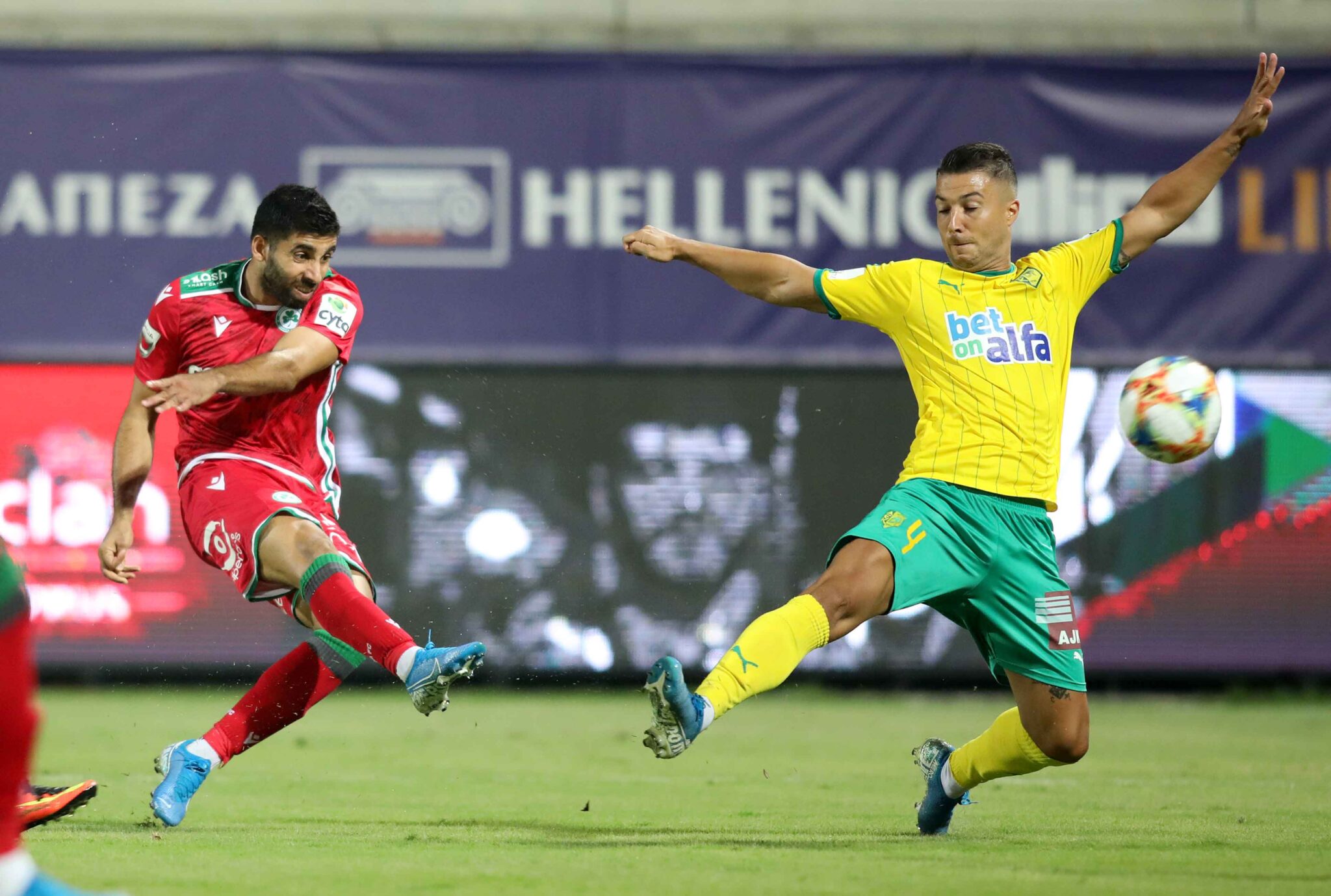 Τρία πέναλτι, τέσσερα γκολ και… δραματικό φινάλε στην «Αρένα» (ΦΩΤΟ & ΒΙΝΤΕΟ)