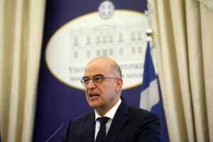 Δένδιας: "Στα κυριαρχικά μας δικαιώματα δεν χωρούν εκπτώσεις"