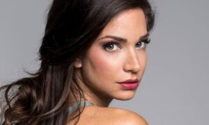 Η Κατερίνα Γερονικολού μιλά για τη σχέση της με την κόρη του Γιάννη Τσιμιτσέλη