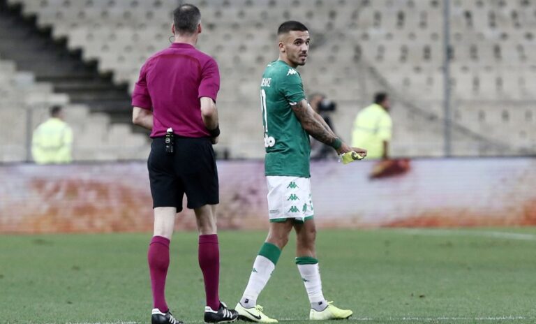 Κανονικά κόντρα στον Ολυμπιακό ο Κουρμπέλης