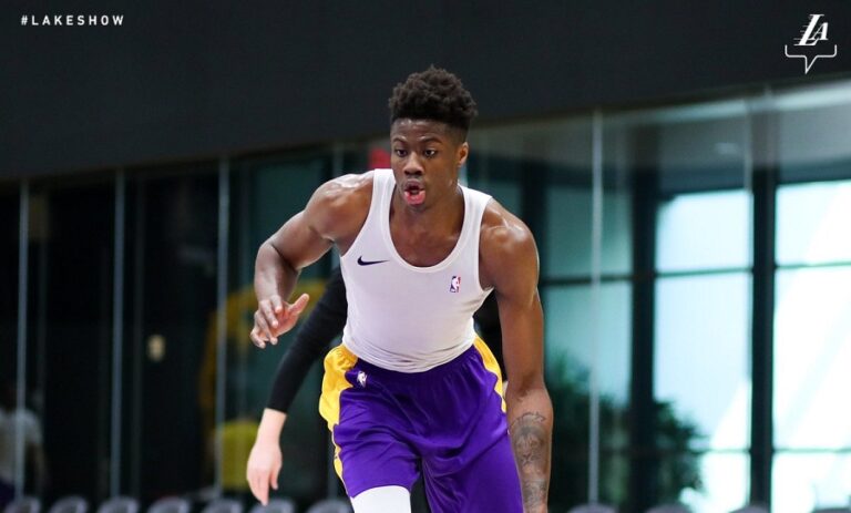 Έπιασε δουλειά στους Λέικερς ο Κώστας Αντετοκούνμπο (ΦΩΤΟ)