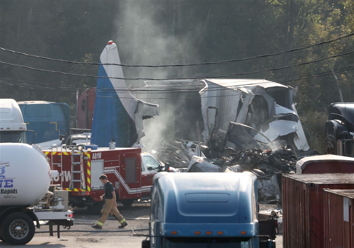 Δύο νεκροί από πτώση εμπορικού αεροσκάφους στις ΗΠΑ (BINTEO)