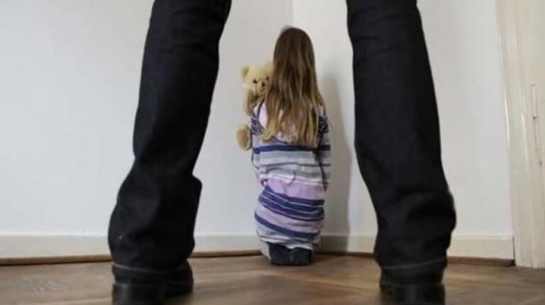 Καταδίκη 14 χρόνων σε 72χρονο που εκμεταλλευόταν σεξουαλικά ανήλικη (BINTEO)