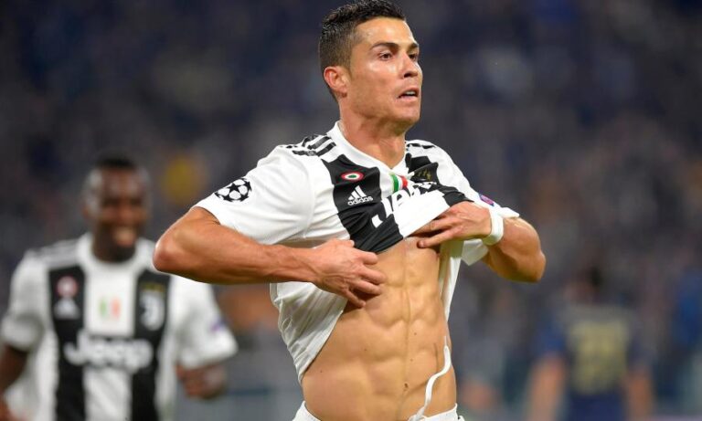 Κριστιάνο Ρονάλντο: «Καμιά φορά μπορεί να φάω και… ένα κομμάτι πίτσα»