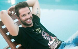 Γιώργος Τσαλίκης: Η σπάνια εμφάνιση με τον γιο του στο…γήπεδο(ΦΩΤΟ)