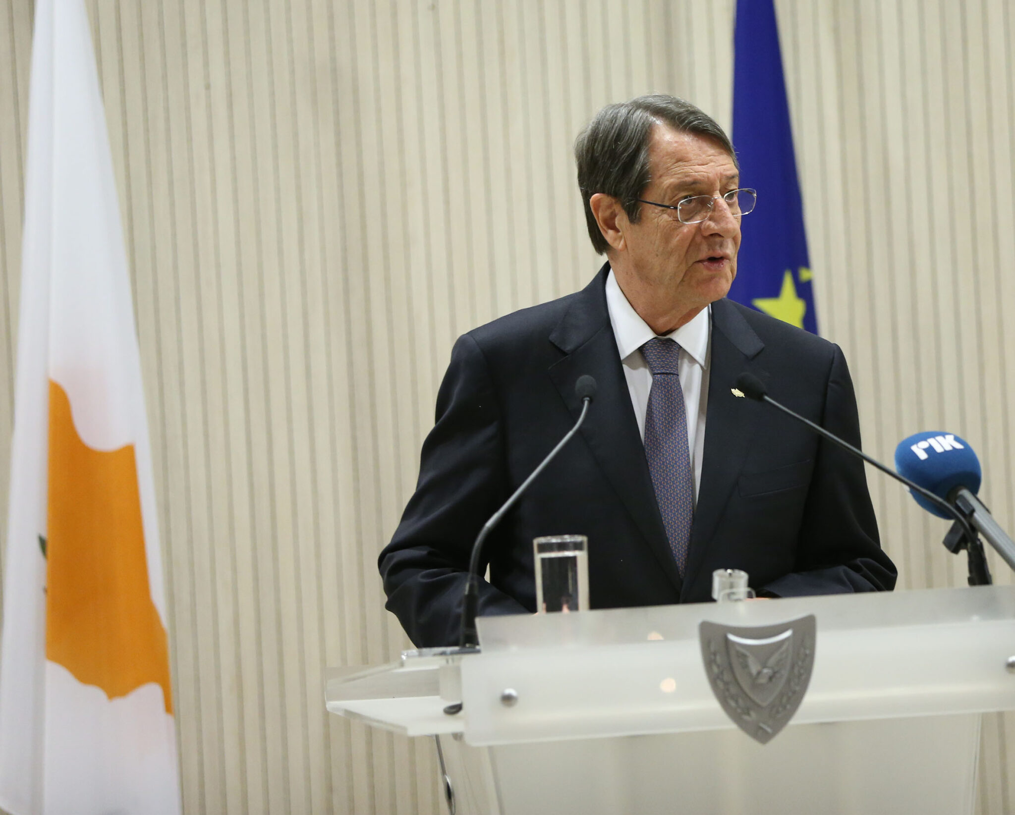 ΠτΔ: "Αυτό που με ενδιαφέρει είναι να πραγματοποιηθεί η τριμερής συνάντηση"