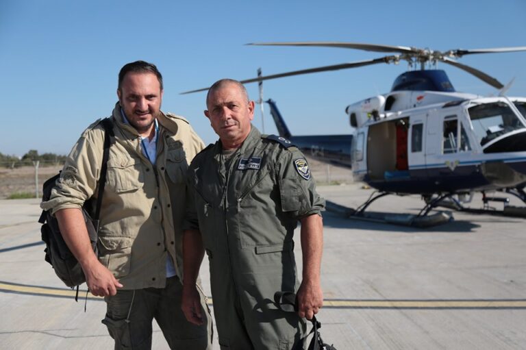 "24 Ώρες"… με την Μονάδα Αεροπορικών Επιχειρήσεων της Αστυνομίας (ΒΙΝΤΕΟ)