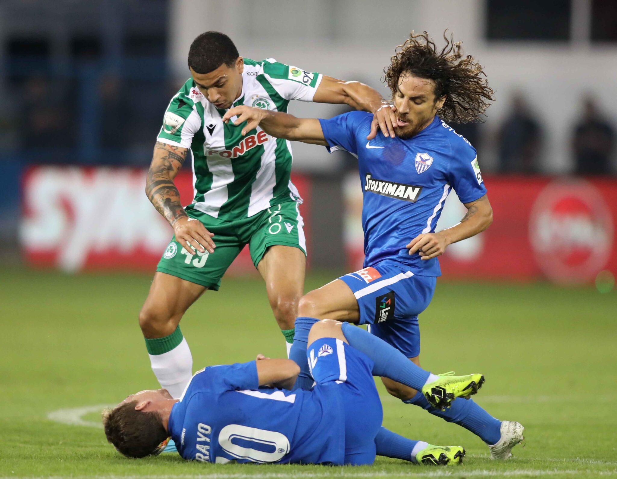 Απουσίασε μόνο το γκολ και πλέον… συγκάτοικοι στην κορυφή (BINTEO)