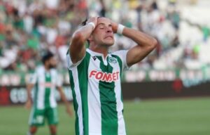 Δε ρισκάρει με Βίτορ η Ομόνοια…