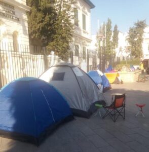 Στις Κεντρικές ο Πρόεδρος, ελεύθεροι όλοι για την απάτη σε βάρος αστέγων