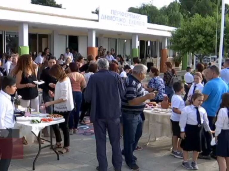 Παππούδες και γιαγιάδες…στα θρανία (BINTEO)