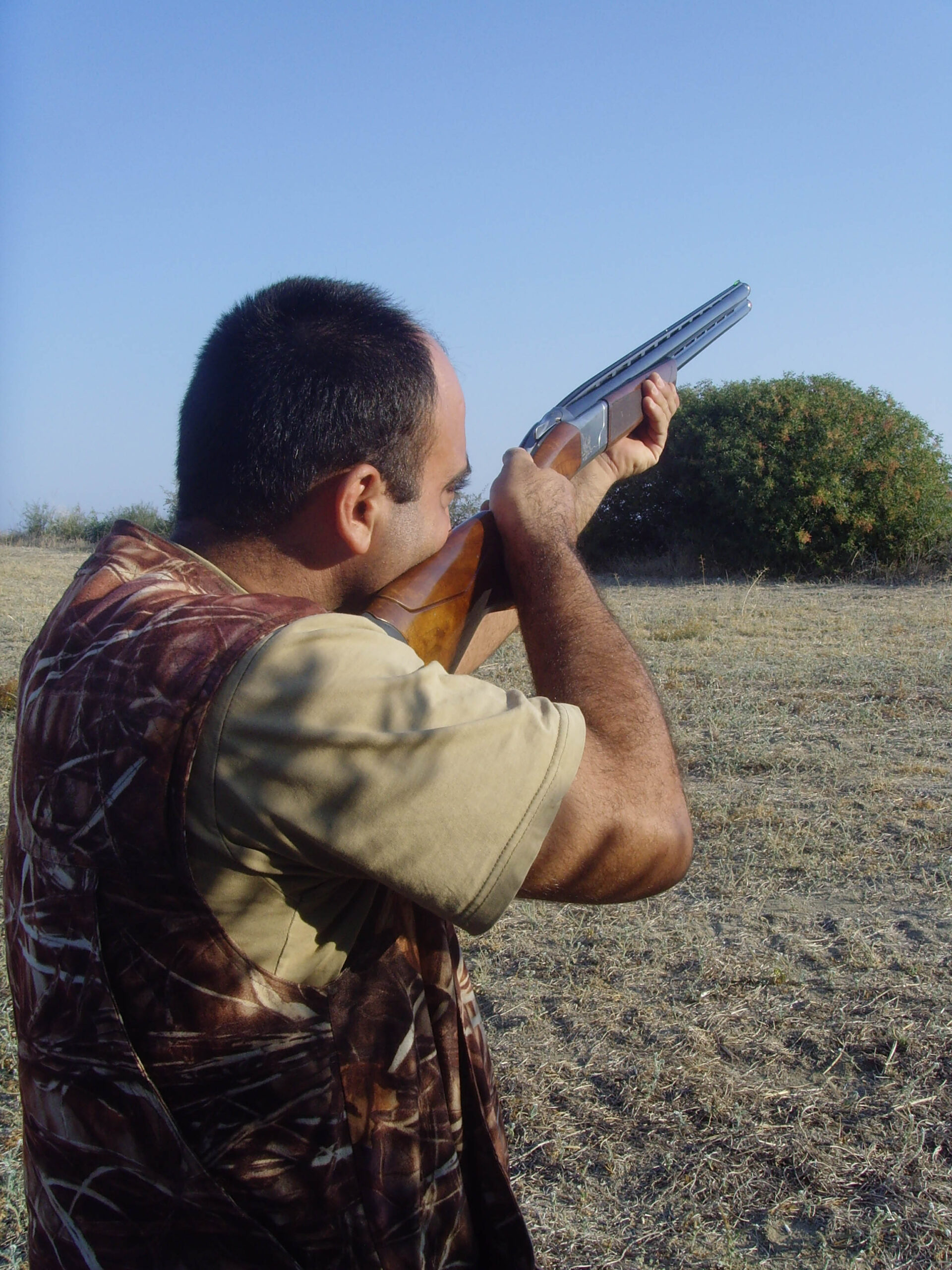 Αυτοπυροβολισμός, εξώδικα και παρατράγουδα στην "πρεμιέρα" του κυνηγίου