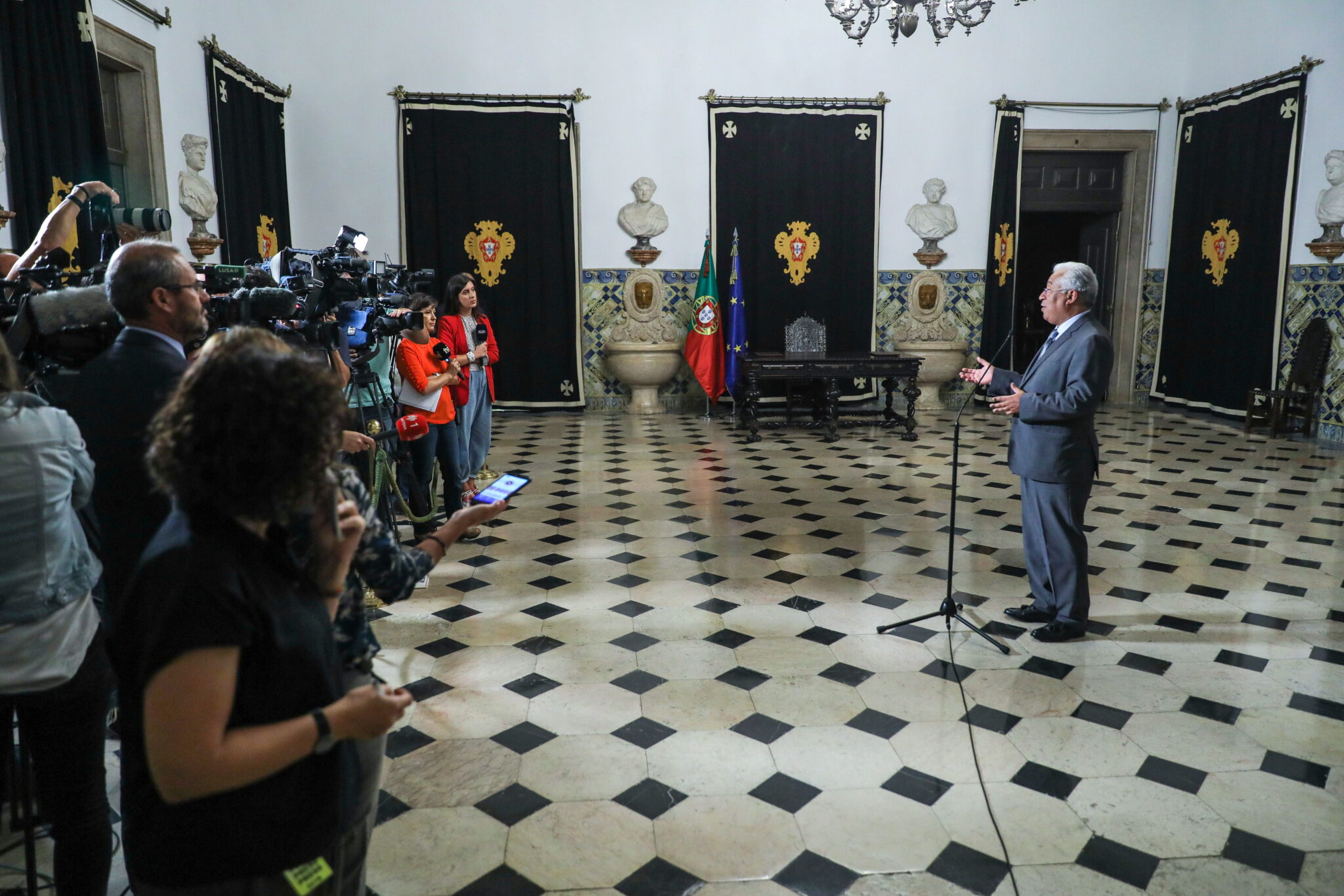 Πορτογαλία: Διερευνητικές επαφές Αντόνιο Κόστα για σχηματισμό κυβέρνησης