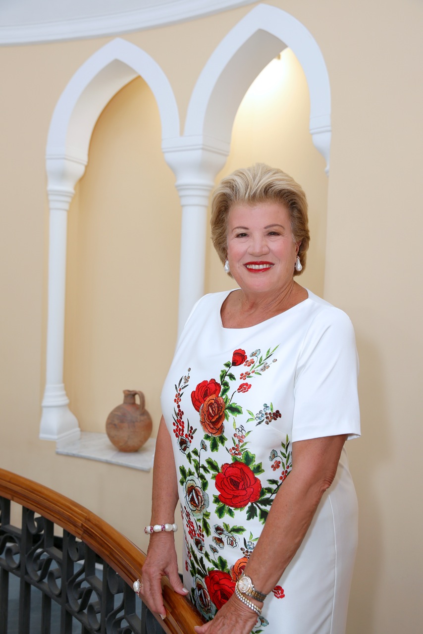 Κυπρορωσσικό Γκαλά: Η Πρώτη Κυρία στο πλευρό των διοργανωτών