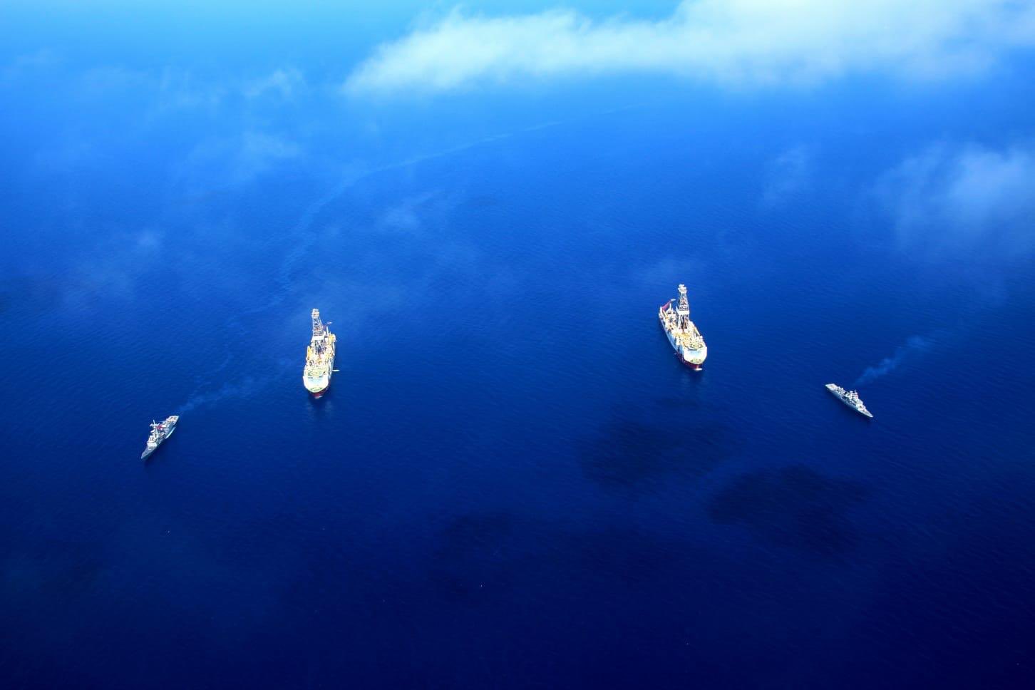 Νέο τουρκικό show: "Το Yavuz χαιρετάει το Fatih"