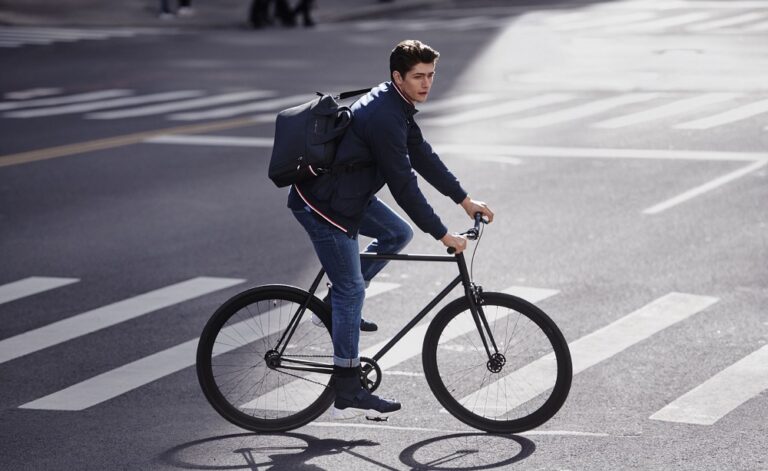 TOMMY HILFIGER MENSWEAR FW 19 TH FLEX