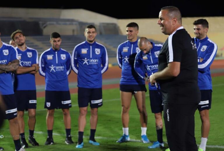 Έτοιμη για… αναχώρηση η Εθνική