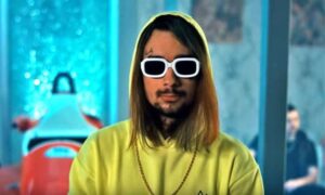 "Aυτοεξορίστηκε" ο Sin Boy μετά τις απειλές που δέχθηκε! Σε ποια χώρα βρίσκεται;