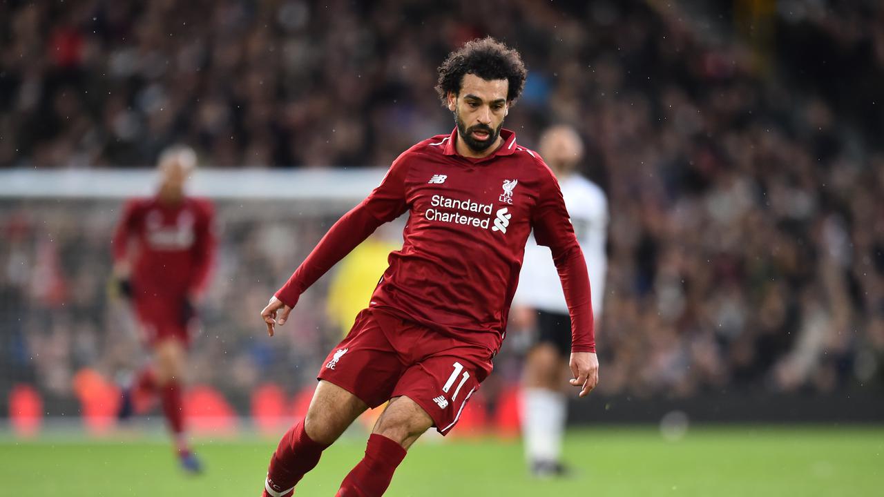 Ο Σαλάχ διασκεδάζει με… Μητροπάνο και σπάσιμο πιάτων (ΒΙΝΤΕΟ)