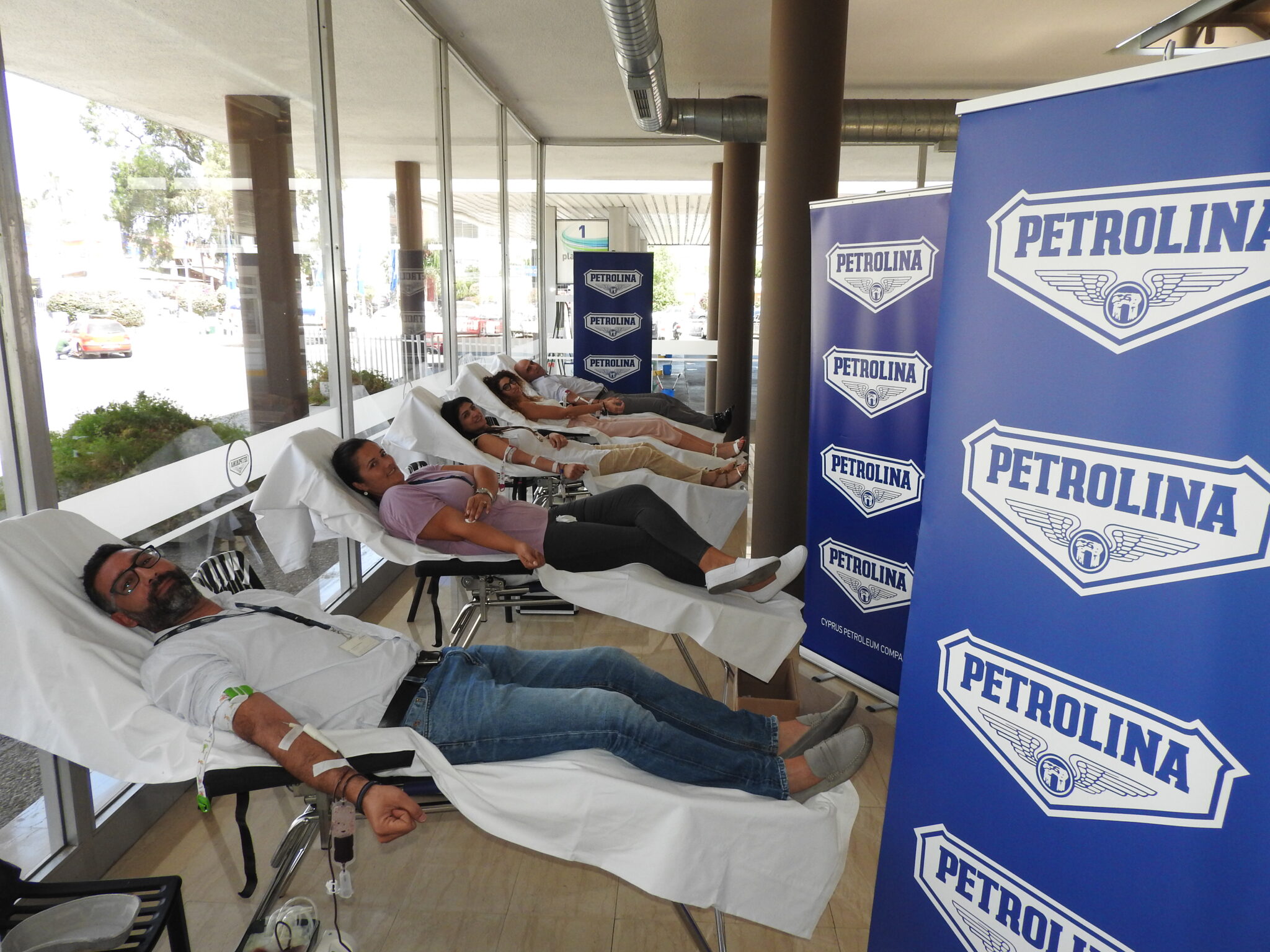 Προσφορά ζωής, από το προσωπικό της Πετρολίνα