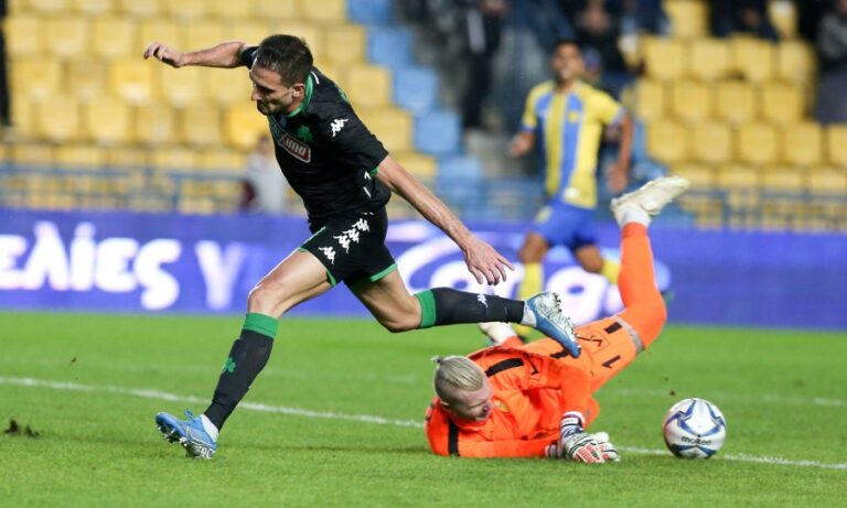 «Στραβοπάτησε» στο Αγρίνιο ο Παναθηναϊκός