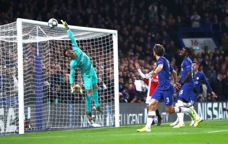 Τσάμπιονς Λιγκ: Έκπληξη στην Βαρκελώνη και… βροχή με γκολ στην βραδιά