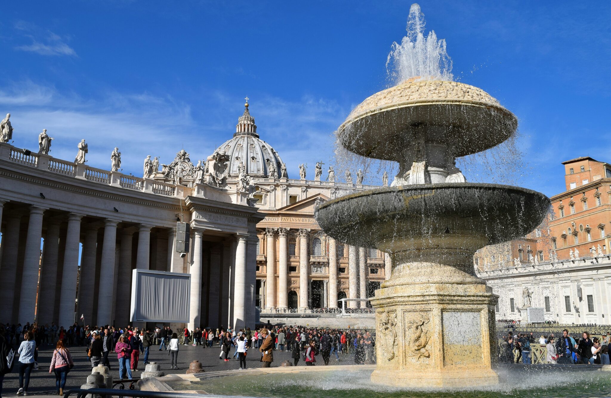 Αγορά διαμερίσματος στο Λονδίνο με χρήματα των πιστών πραγματοποίησε το Βατικανό