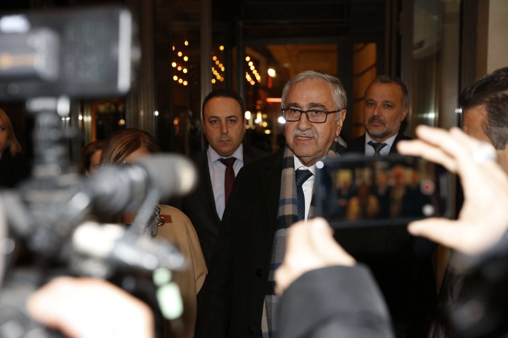 Ακιντζί: "30 μετά στην Κύπρο προσπαθούμε να γκρεμίσουμε το τείχος στο μυαλό μας"