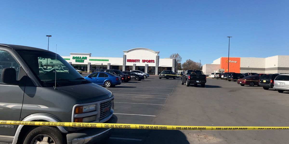 Οκλαχόμα: Άνδρας μπούκαρε σε εμπορικό κέντρο και σκόρπισε το θάνατο (ΦΩΤΟ)