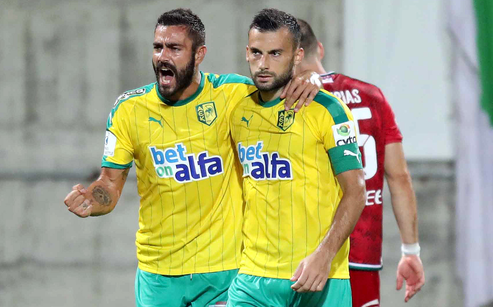 Ξεκαθαρίζει το πλάνο του Ιδιάκεθ