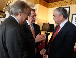 Ένα 24ωρο πριν το κρίσιμο ραντεβού στο Βερολίνο