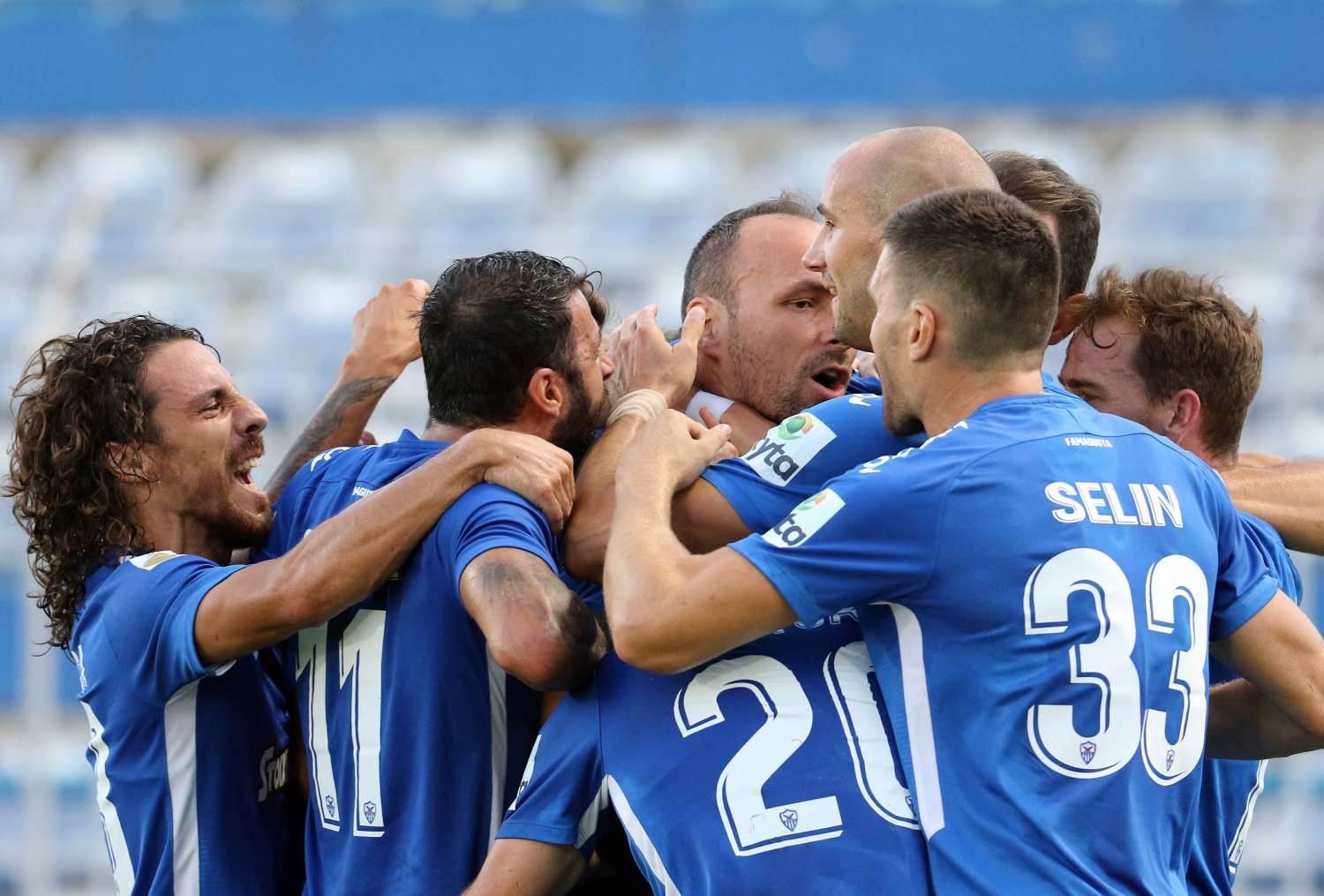 Ξεκαθαρίζει των Σελίν και Οκριασβίλι στην «Κυρία»