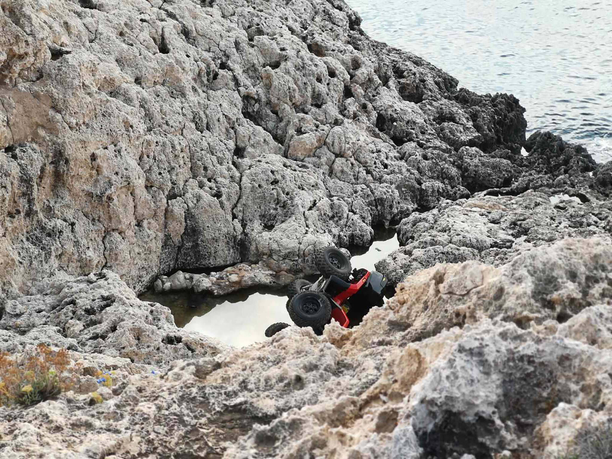 Έχασε τη μάχη για τη ζωή ο 29χρονος που έπεσε από γκρεμό στο Κάβο Γκρέκο