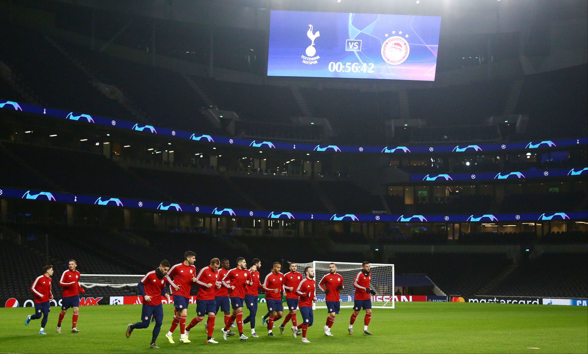 Με πίστη για την υπέρβαση στο Λονδίνο ο Ολυμπιακός