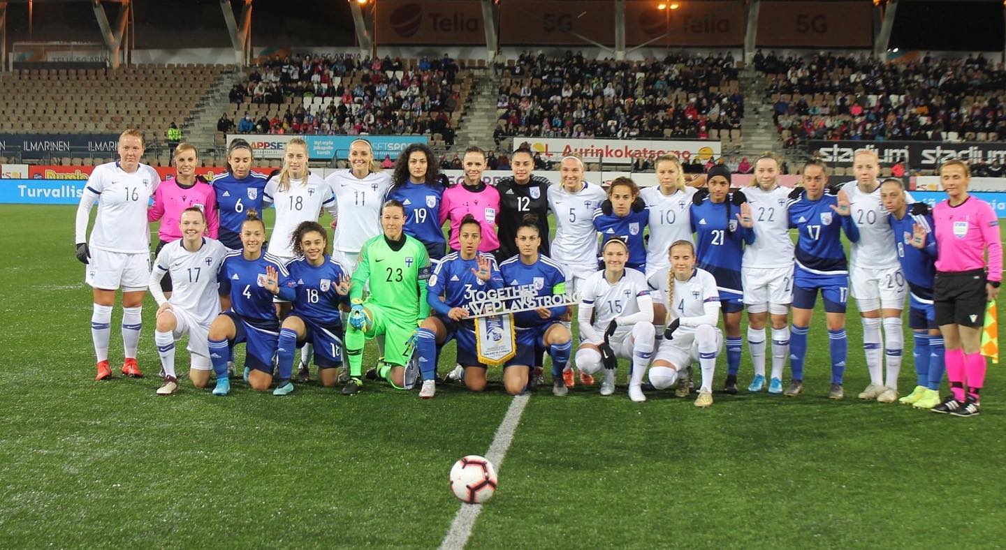 Ισχυρό μήνυμα από τις διεθνείς Κύπριες ποδοσφαιρίστριες στο Ελσίνκι