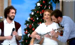 Και όμως η Χριστιάνα Αριστοτέλους παίζει στο…μπουζούκι την "Ευδοκία"(ΒΙΝΤΕΟ)