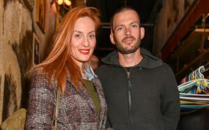 "Βρήκα έναν…παλαβό" – Η ερωτική εξομολόγηση της Μελέτη στον άντρα της(ΦΩΤΟ)